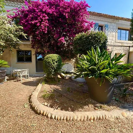 بيت للعطل Le Domaine D Ambre La Maison Des Ecuries *