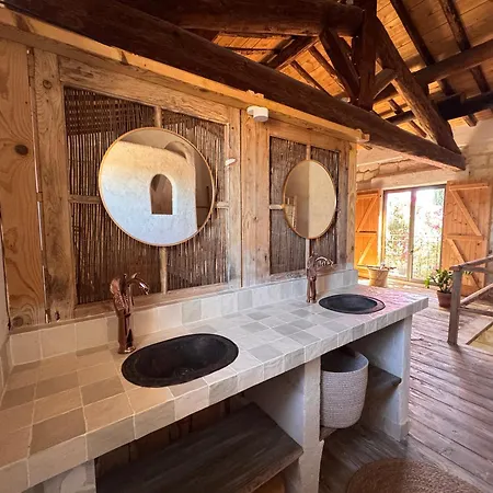 Le Domaine D Ambre La Maison Des Ecuries Prázdninový dům *