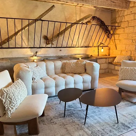 Le Domaine D Ambre La Maison Des Ecuries *